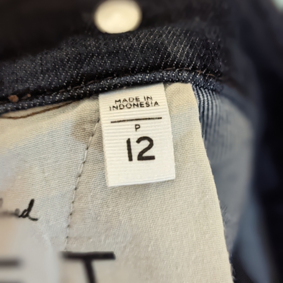 Ann Taylor Loft Jean Skirt - Picture 3 of 4